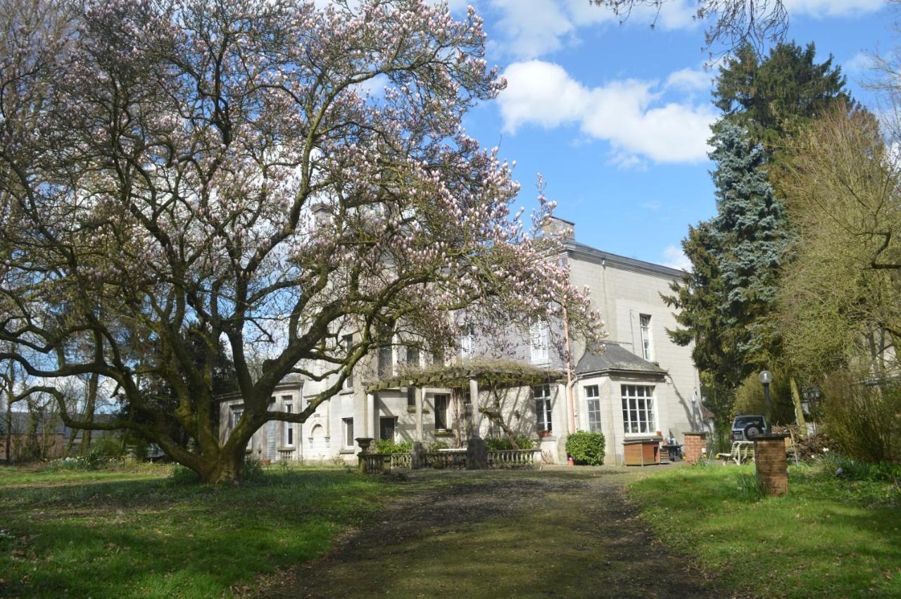 La Gentilhommiere Du Chateau De Ragnies Exterior foto